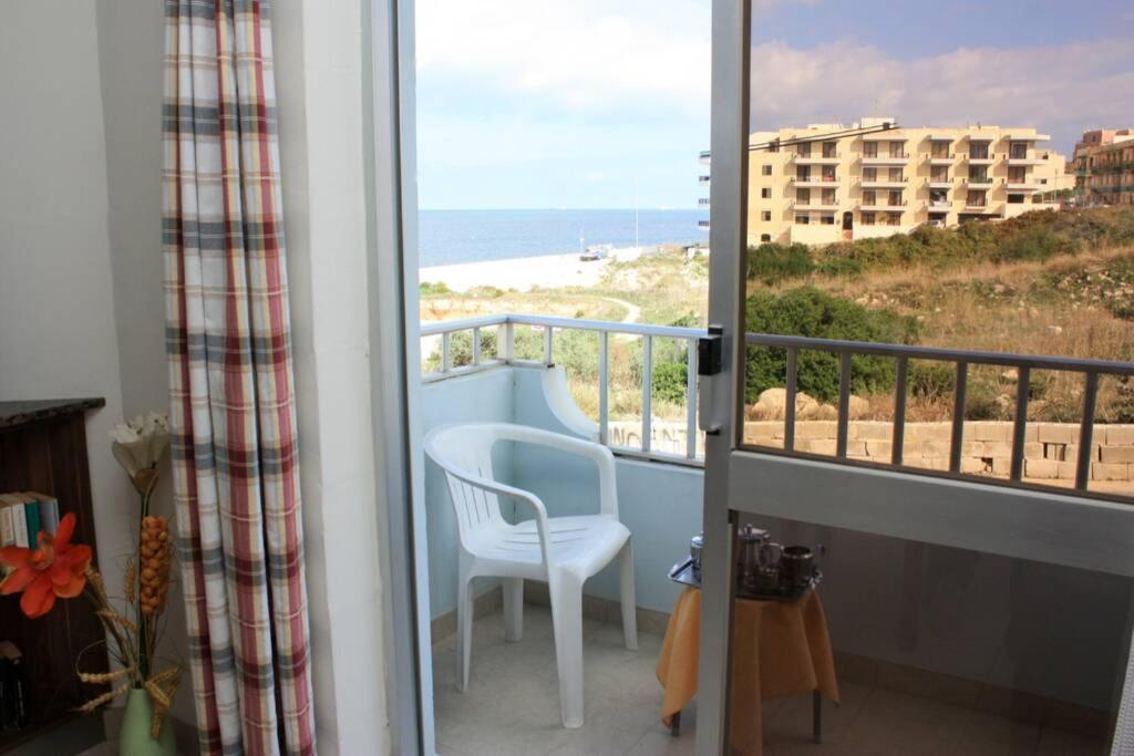 Fiesta Apartment Seaview Mellieha Exterior photo